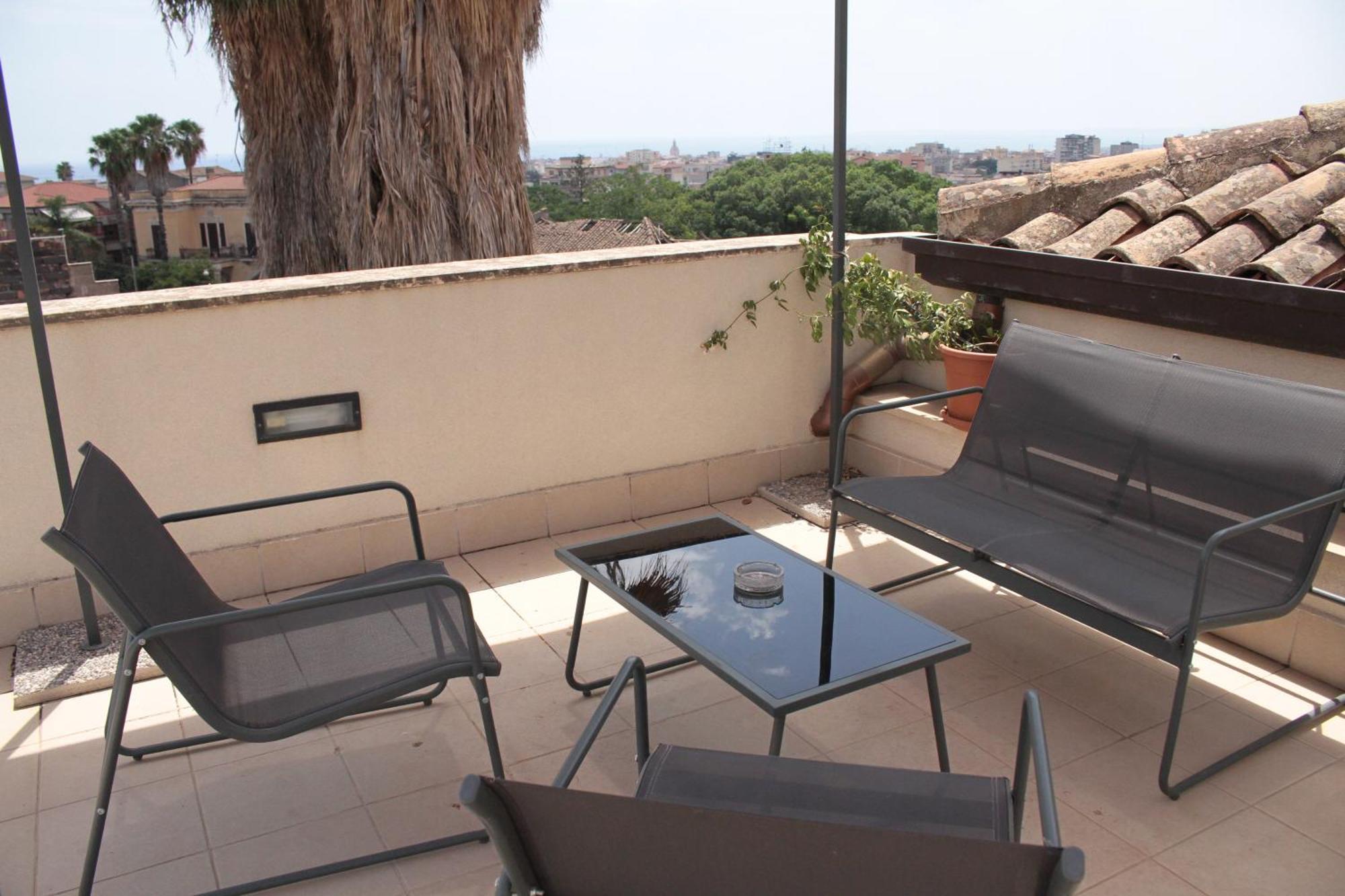 La Pietra Nera - Etna Home Catania Ngoại thất bức ảnh